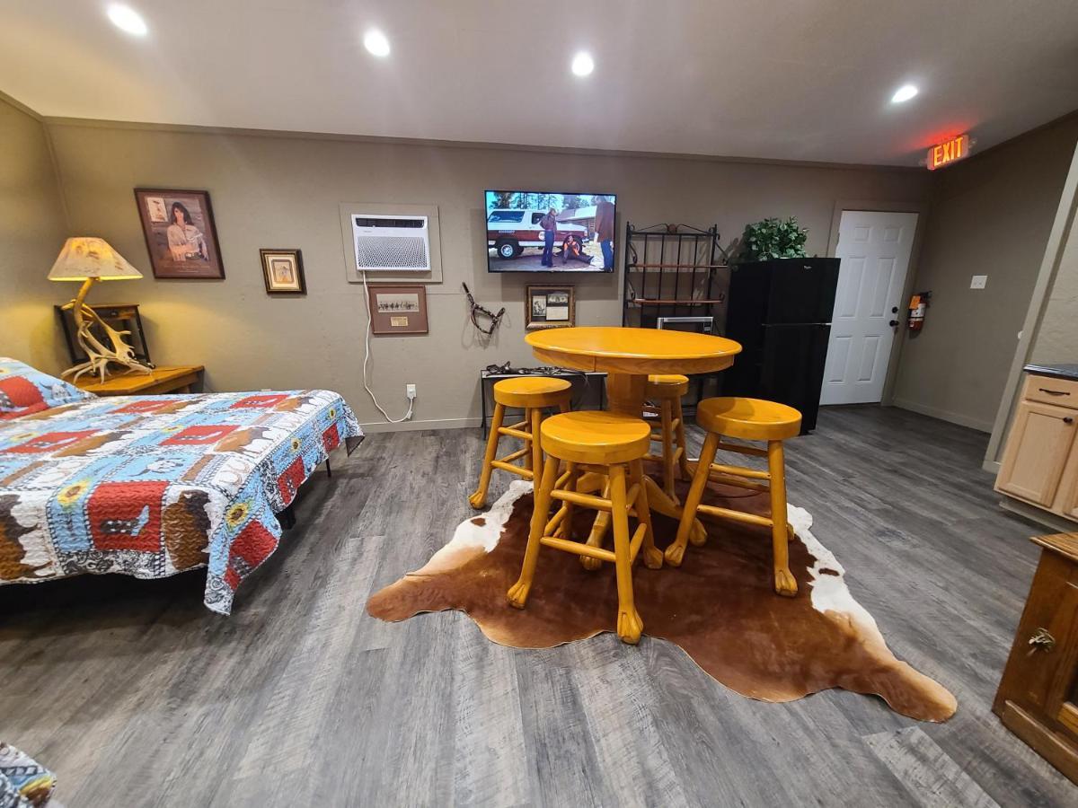Buffalo Girls Hotel Canton Extérieur photo
